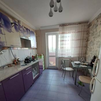 Сдается 2-х комнатная квартира, 78 м²