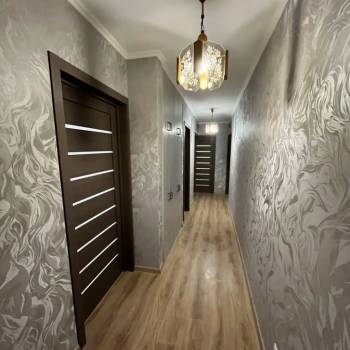Сдается Многокомнатная квартира, 64 м²