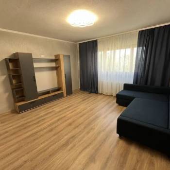 Сдается Многокомнатная квартира, 64 м²