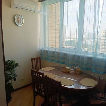 Продается 3-х комнатная квартира, 98 м²