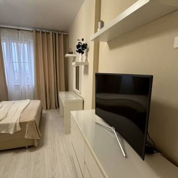 Продается 1-комнатная квартира, 41 м²