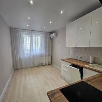 Продается 3-х комнатная квартира, 77,8 м²