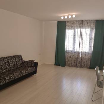 Сдается 2-х комнатная квартира, 100 м²