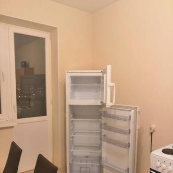 Сдается 1-комнатная квартира, 50 м²