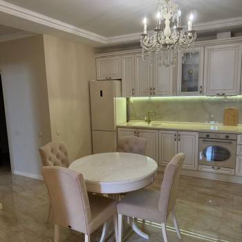 Сдается 1-комнатная квартира, 53,3 м²