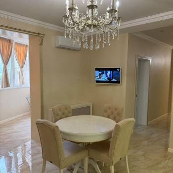 Сдается 1-комнатная квартира, 53,3 м²