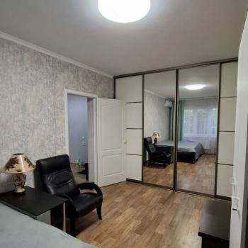 Сдается 2-х комнатная квартира, 62 м²