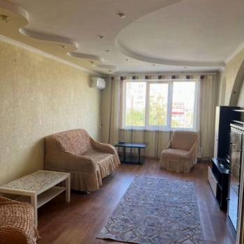 Сдается Многокомнатная квартира, 78 м²