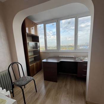 Сдается Многокомнатная квартира, 80 м²