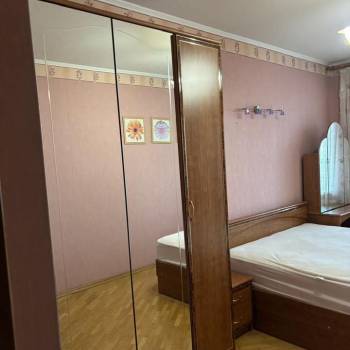 Сдается Многокомнатная квартира, 80 м²