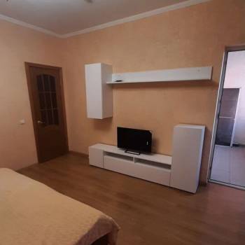 Сдается 1-комнатная квартира, 44 м²