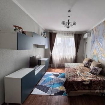 Сдается 1-комнатная квартира, 36 м²