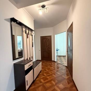 Сдается 2-х комнатная квартира, 60,4 м²