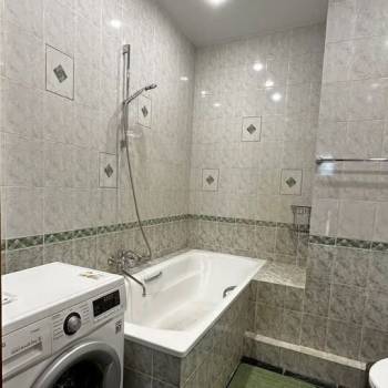 Сдается Многокомнатная квартира, 120 м²