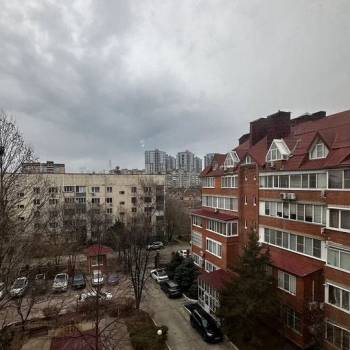 Сдается Многокомнатная квартира, 120 м²