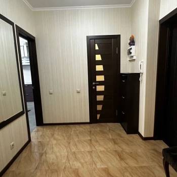 Сдается Многокомнатная квартира, 120 м²