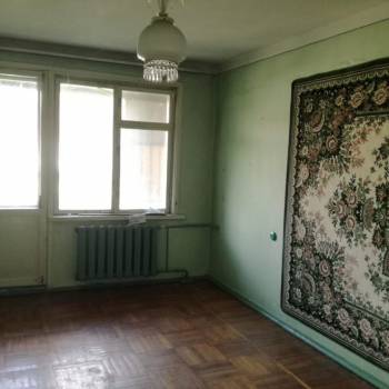 Продается Многокомнатная квартира, 76,5 м²