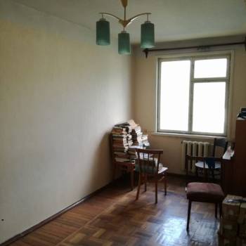 Продается Многокомнатная квартира, 76,5 м²