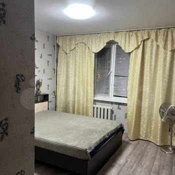 Продается Многокомнатная квартира, 74,9 м²