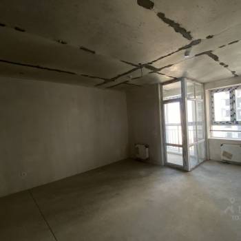 Продается 2-х комнатная квартира, 77 м²