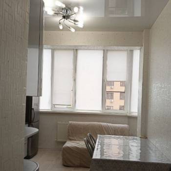 Сдается 1-комнатная квартира, 42 м²