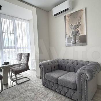 Сдается 1-комнатная квартира, 58 м²