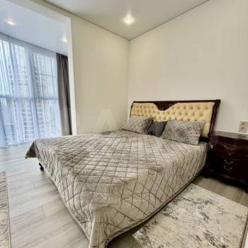 Сдается 1-комнатная квартира, 58 м²