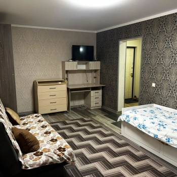 Сдается 1-комнатная квартира, 38 м²