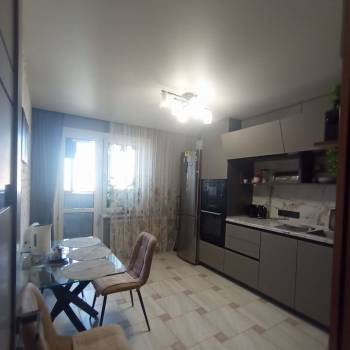 Продается 2-х комнатная квартира, 57 м²