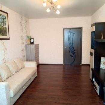 Сдается 1-комнатная квартира, 52 м²