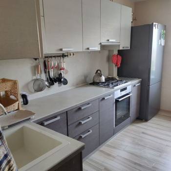 Продается 3-х комнатная квартира, 61,8 м²
