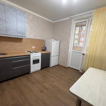 Сдается 2-х комнатная квартира, 49 м²
