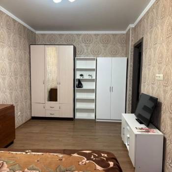 Сдается 2-х комнатная квартира, 49 м²