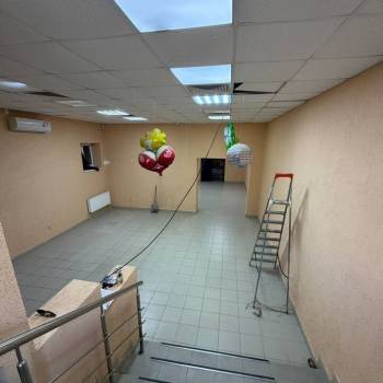 Сдается Нежилое помещение, 102 м²