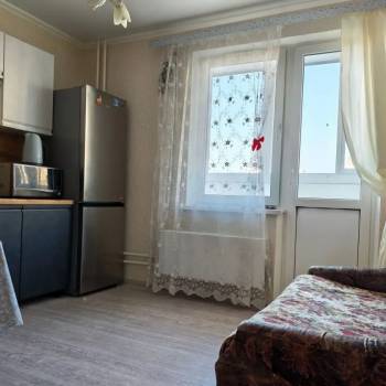 Сдается 1-комнатная квартира, 37 м²