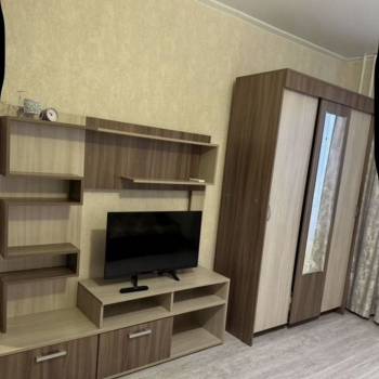 Сдается 1-комнатная квартира, 37 м²