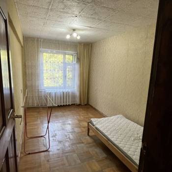 Сдается Многокомнатная квартира, 60 м²
