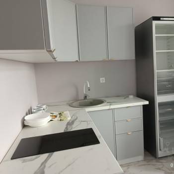 Сдается 1-комнатная квартира, 42 м²
