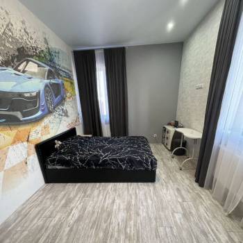 Продается Дом, 370 м²