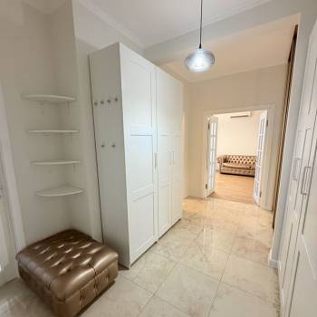 Сдается 2-х комнатная квартира, 91 м²