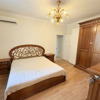 Сдается 2-х комнатная квартира, 91 м²