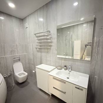 Сдается 2-х комнатная квартира, 91 м²