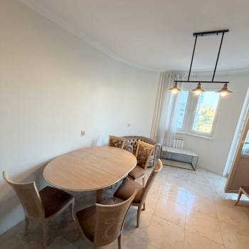 Сдается 2-х комнатная квартира, 91 м²