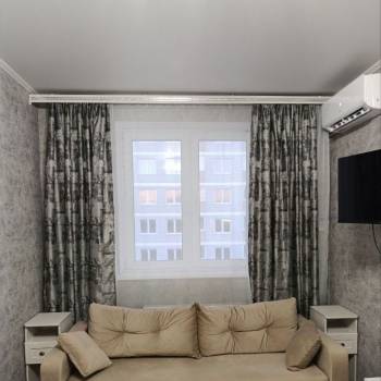 Сдается 1-комнатная квартира, 42 м²