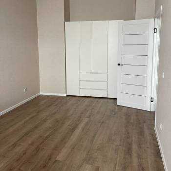 Продается 1-комнатная квартира, 40 м²