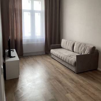 Продается 1-комнатная квартира, 40 м²