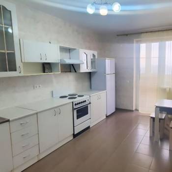 Сдается 2-х комнатная квартира, 66,8 м²