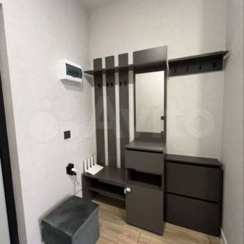 Продается 1-комнатная квартира, 37 м²