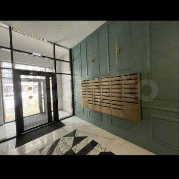 Продается 1-комнатная квартира, 37 м²