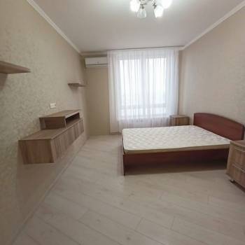 Продается 1-комнатная квартира, 43,5 м²